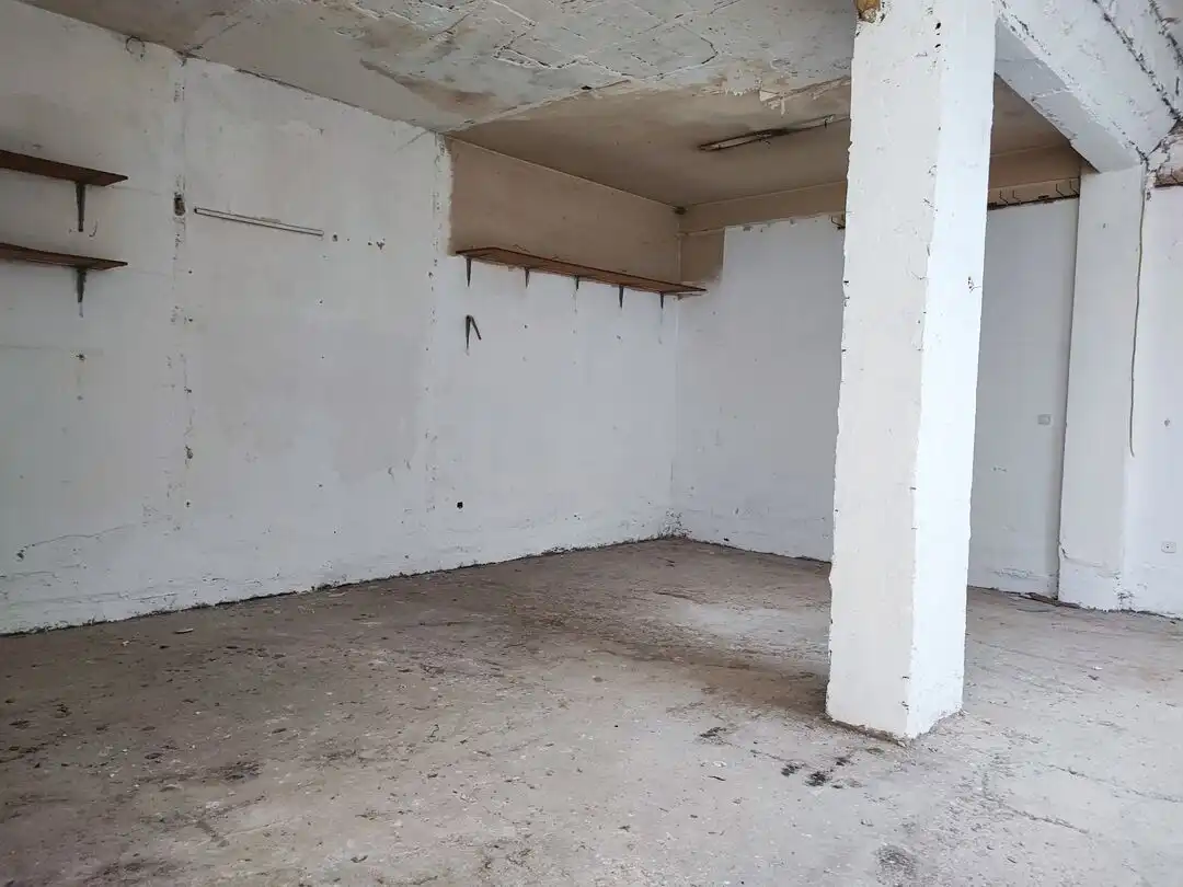 Local comercial de lloguer a Calle de los Herrán, imagen 10