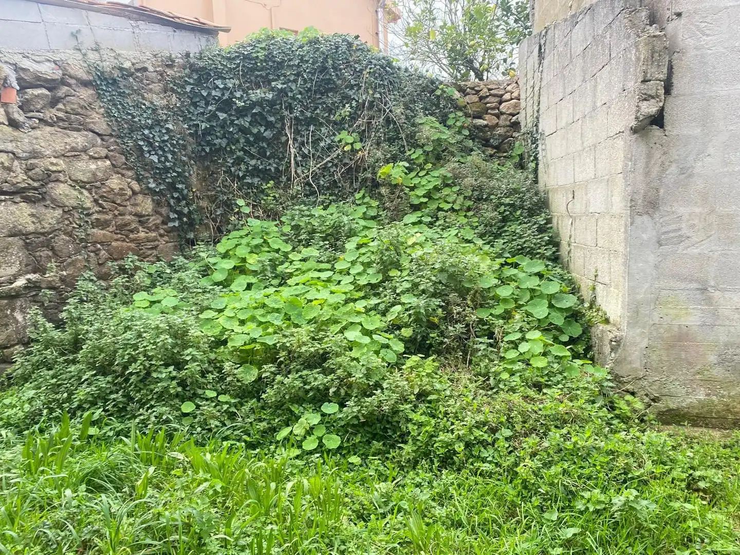Casa adosada en venta en Xermaña, 24, A Laracha
