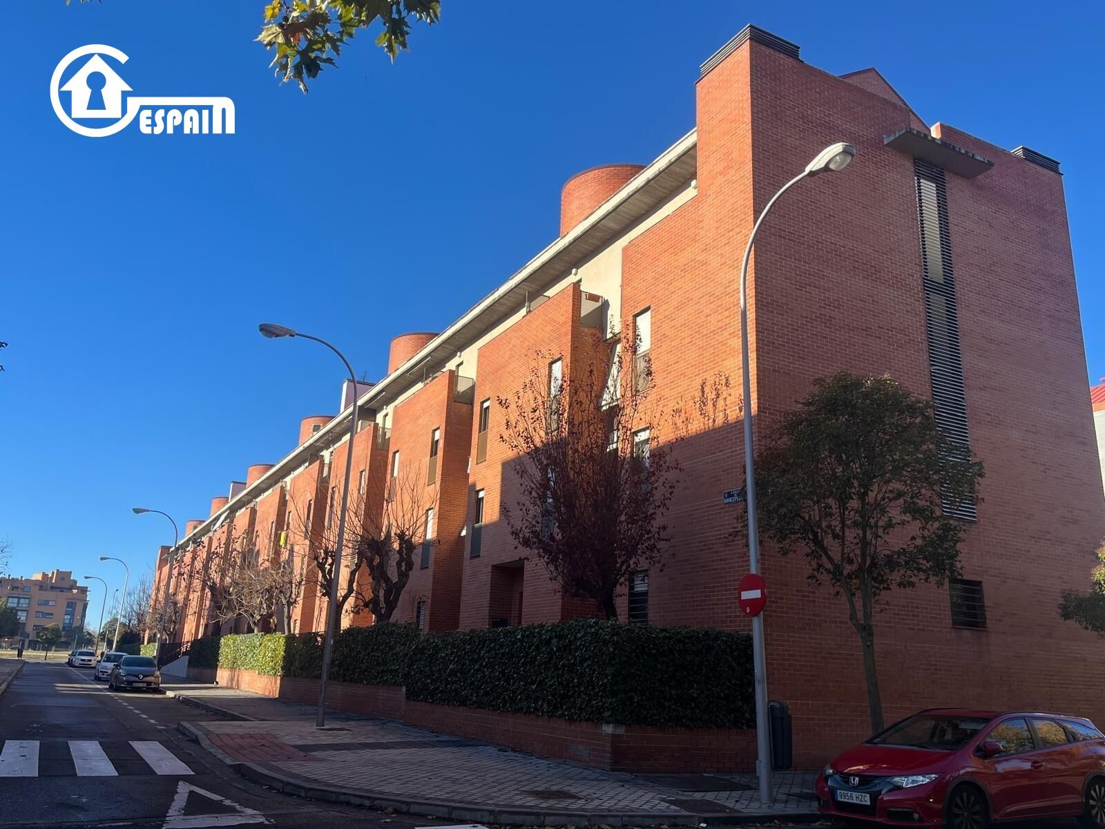 Flat for sale in  NAVACEPEDILLA, Las Águilas