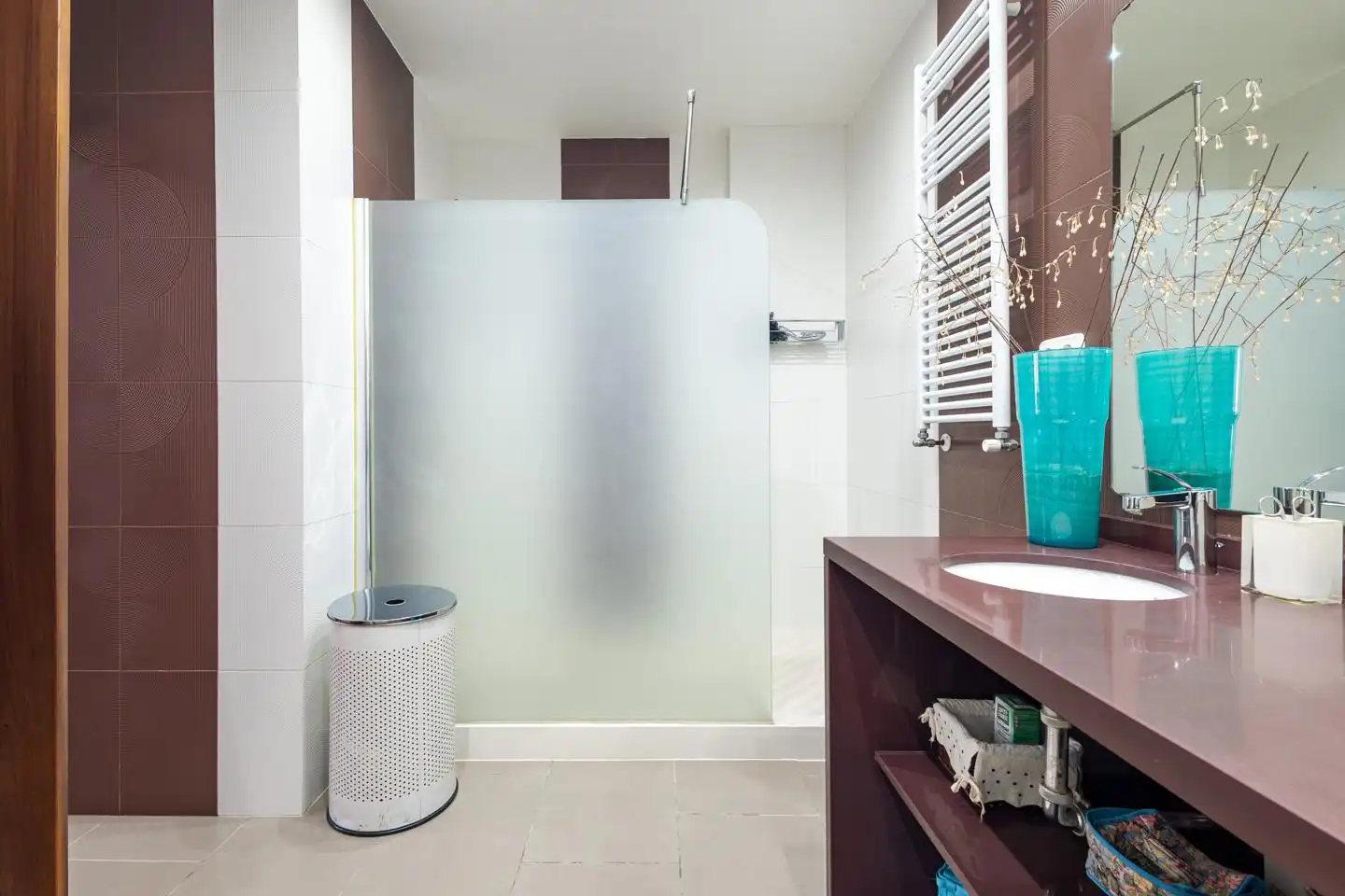 Baño de Piso en venta en Ardales con Terraza
