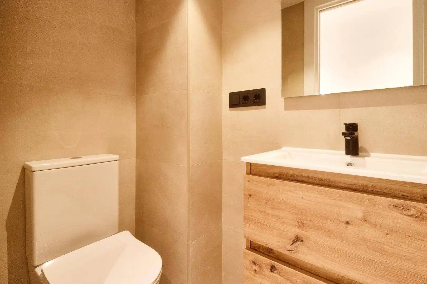 Appartement compact avec terrasse à vendre à Avenida Avenida de los Condes de San Isidro, imagen 16