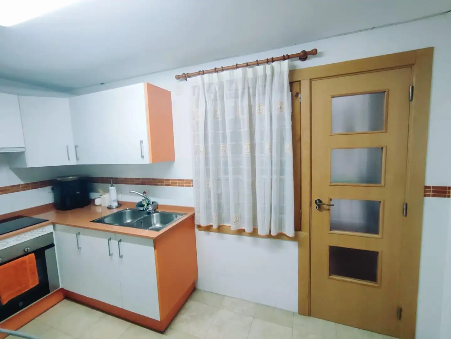 Küche von Wohnung zum Verkauf in Castellón de la Plana / Castelló de la Plana mit Heizung, Möbliert und Balkon