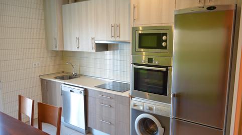 Photo 5 of Flat to rent in Calle Cabezabellosa, 4, Miralvalle - Av. Virgen del Puerto - La Data, Cáceres