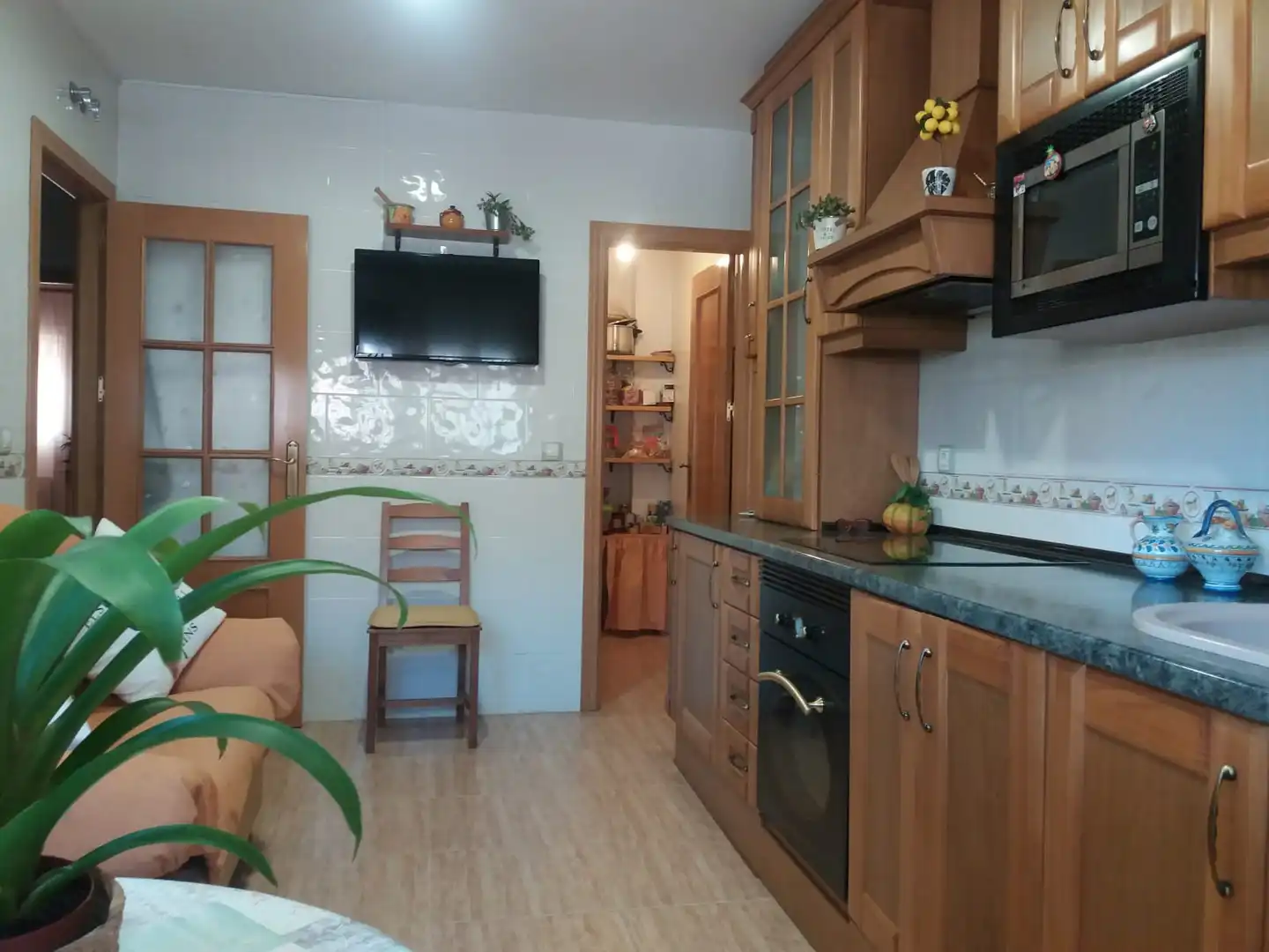 Cocina de Casa adosada en venta en Herencia con Calefacción, Terraza y Amueblado