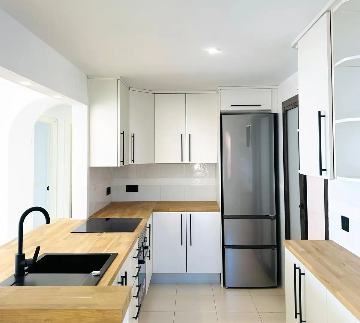 Kitchen of Attic for sale in Manilva  with Terrace, Oven and Washing machine