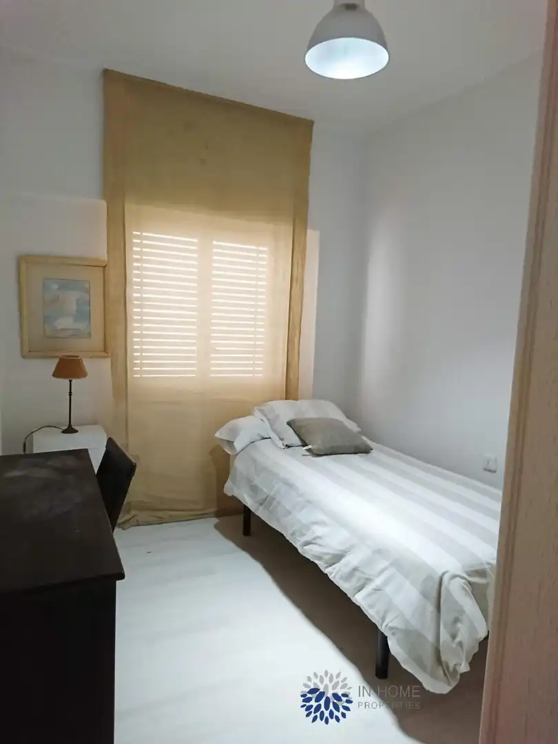 Habitación de Piso de alquiler en Alicante / Alacant con Terraza y Balcón