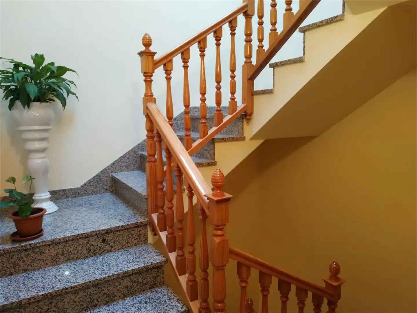 Casa adosada en venta en Calanda con Amueblado y Balcón