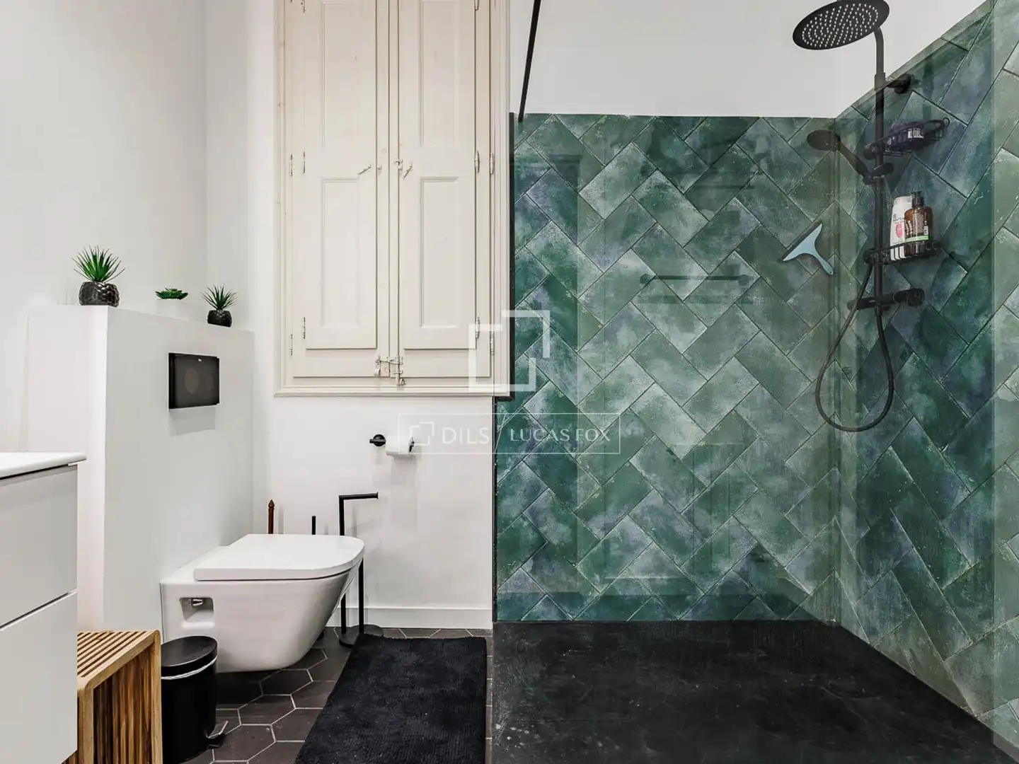 Baño de Piso en venta en Barcelona con Aire acondicionado y Balcón