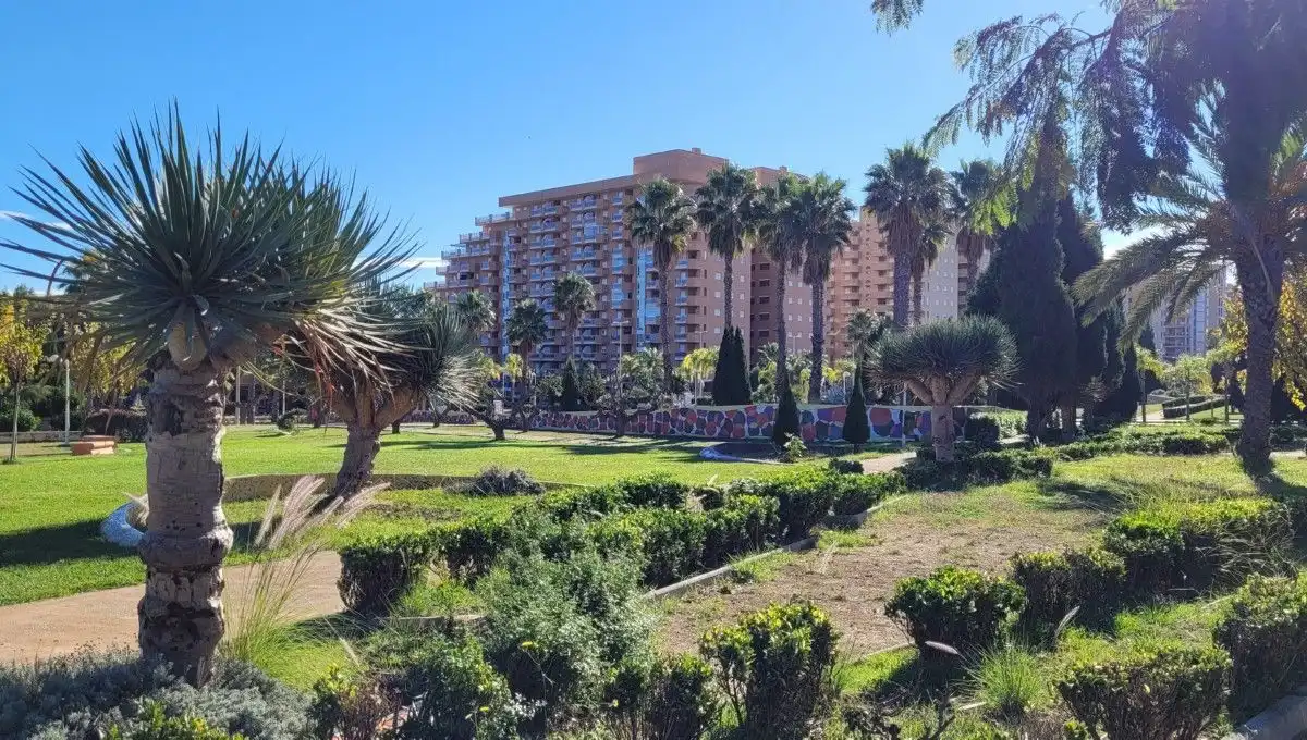 Vista exterior de Apartamento en venta en Oropesa del Mar / Orpesa con Aire acondicionado, Calefacción y Terraza