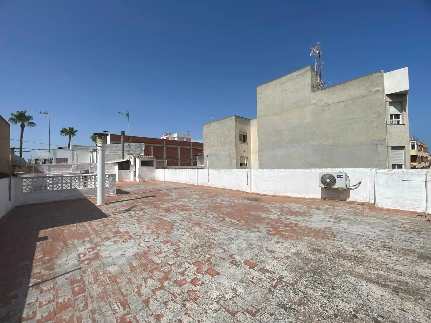 Vista exterior de Casa o chalet en venta en Rojales con Aire acondicionado, Terraza y Trastero