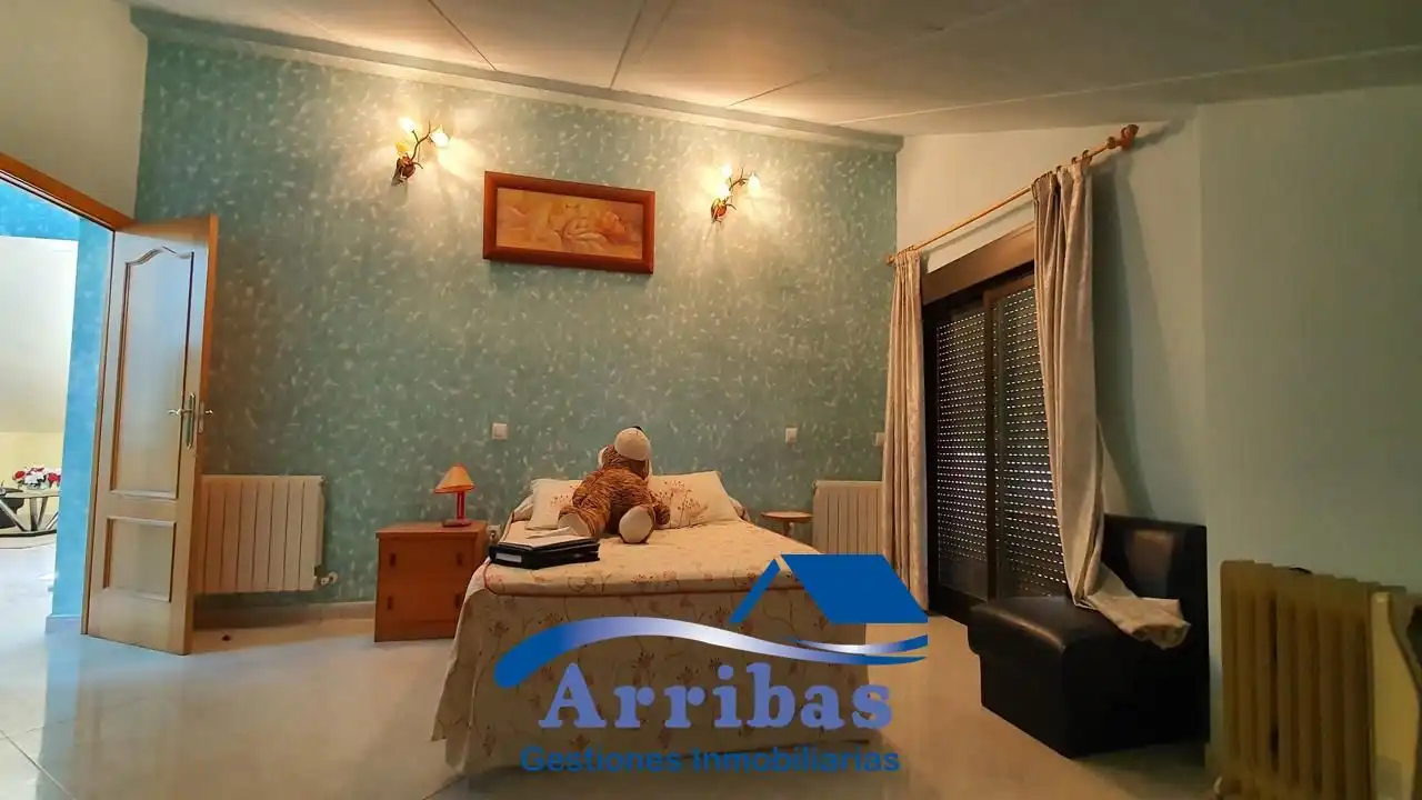 Habitación de Casa o chalet en venta en Almorox con Aire acondicionado, Calefacción y Jardín privado