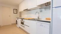 Kitchen of Apartment to rent in  Valencia Capital  with Air Conditioner, Heating and Parquet flooring
