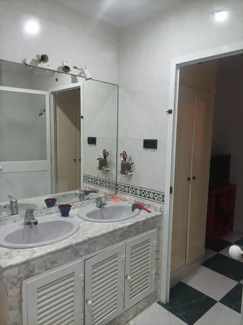 Bathroom of Buildings for sale in Ceuta