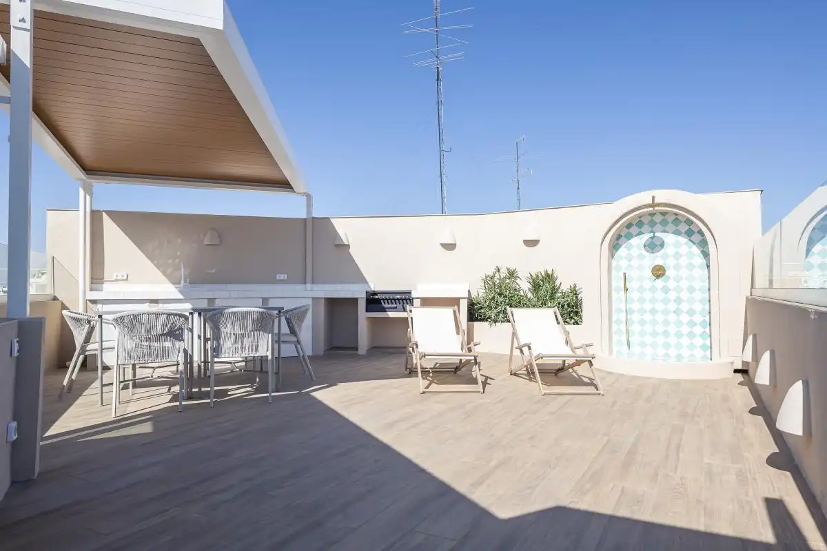 Terrassa de Àtic en venda en Madrid amb Aire condicionat, Calefacció i Jardí privat