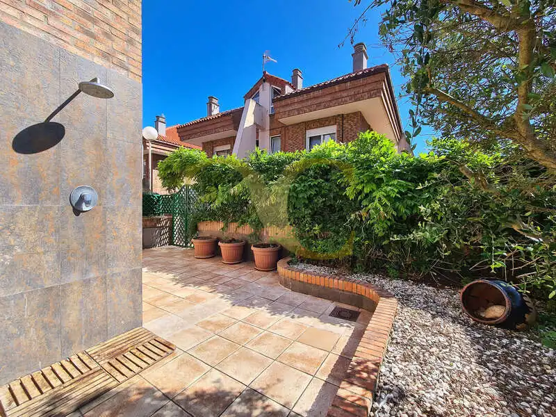 Terrassa de Casa o xalet en venda en Ribadesella amb Calefacció i Terrassa