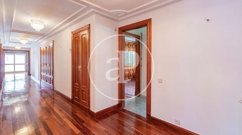 Foto 4 de Piso de alquiler en Nueva España, Madrid Capital