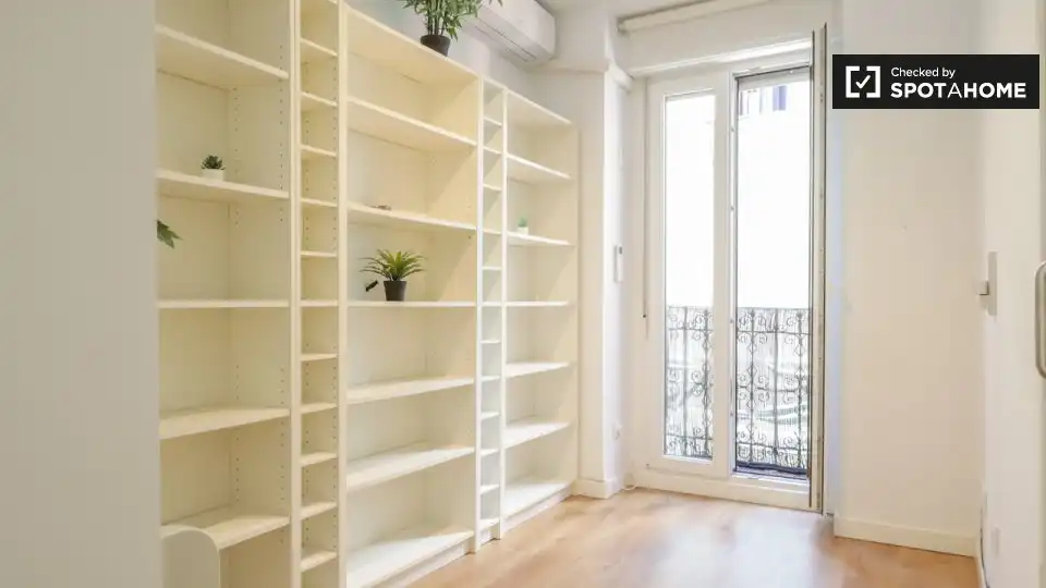 Flat with terrace to rent in Centro, imagen 18