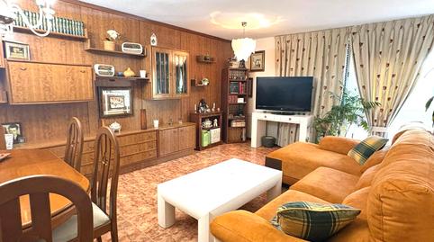 Foto 2 de Piso en venta en Pradolongo, Madrid