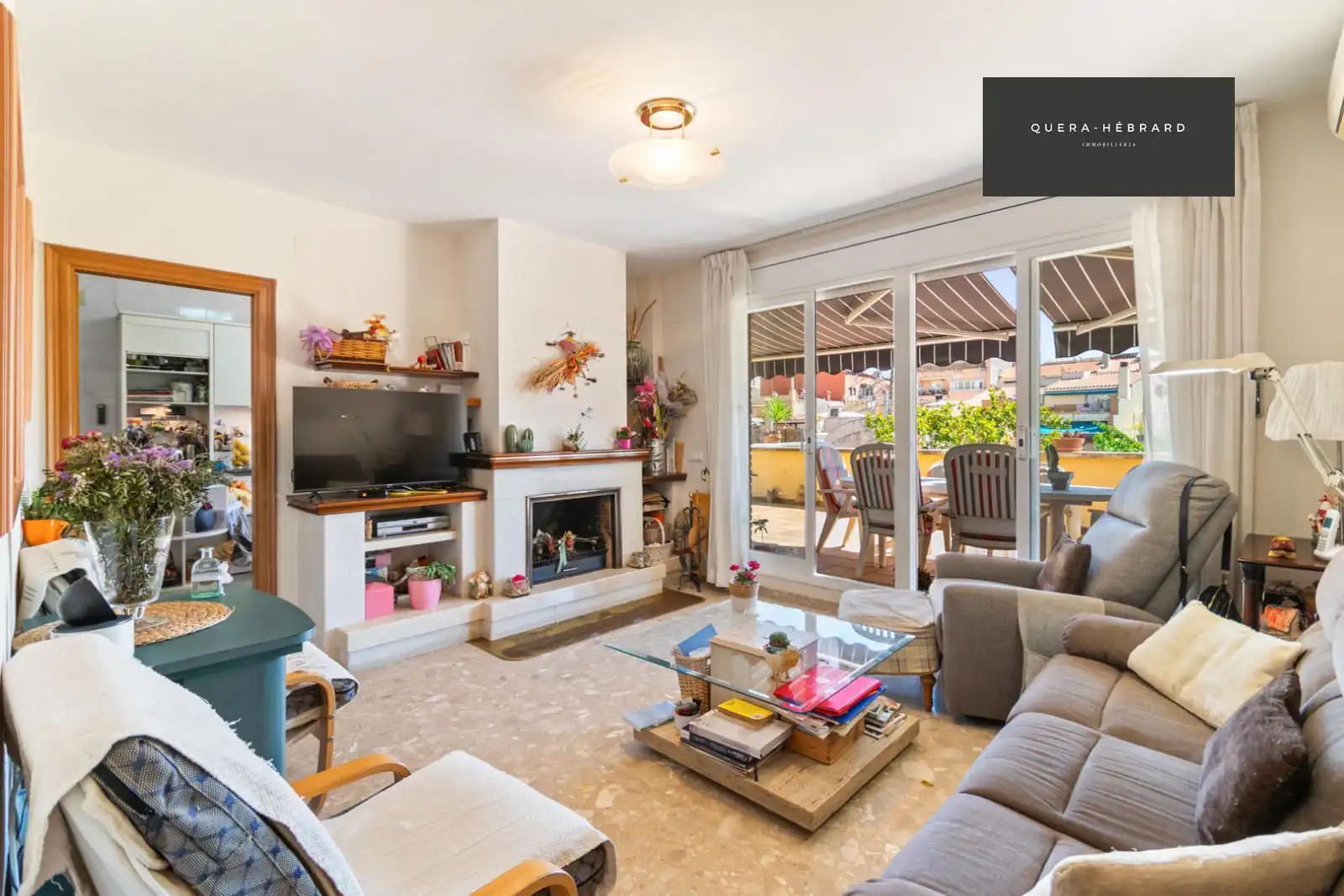 Wohnzimmer von Haus oder Chalet zum Verkauf in Terrassa mit Klimaanlage, Heizung und Terrasse