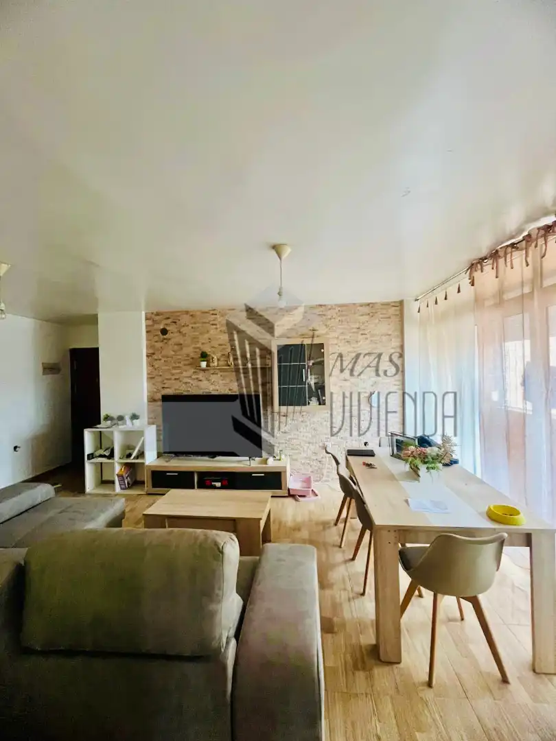 Flat for sale in Calle Donato Millán, Pescadores - Saladillo