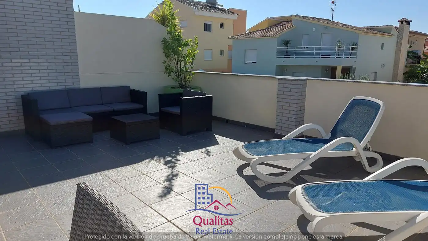 Terraza de Casa adosada de alquiler en Oliva con Aire acondicionado, Calefacción y Terraza
