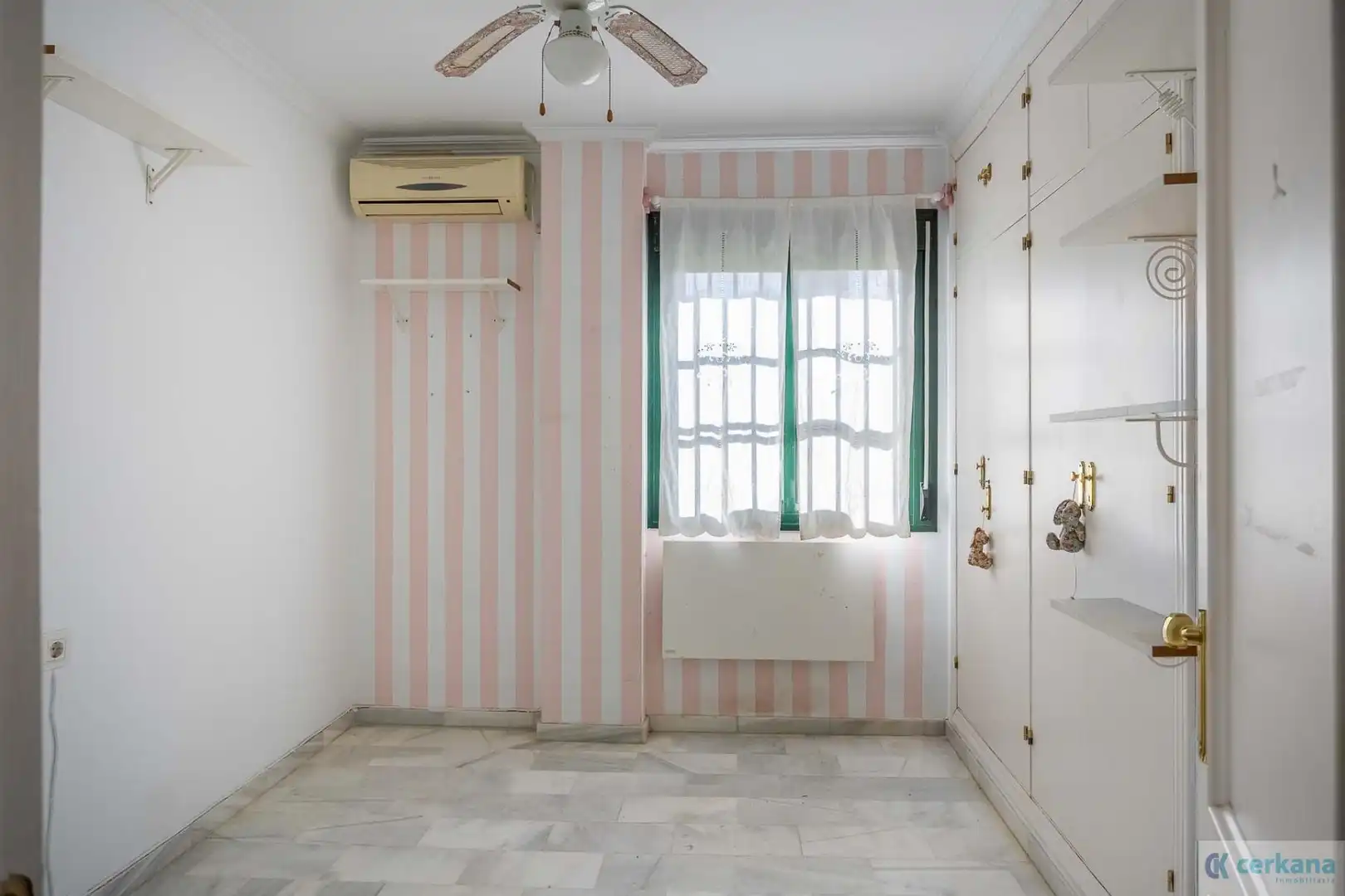 Chalet con piscina en venta en Rosales los, imagen 29