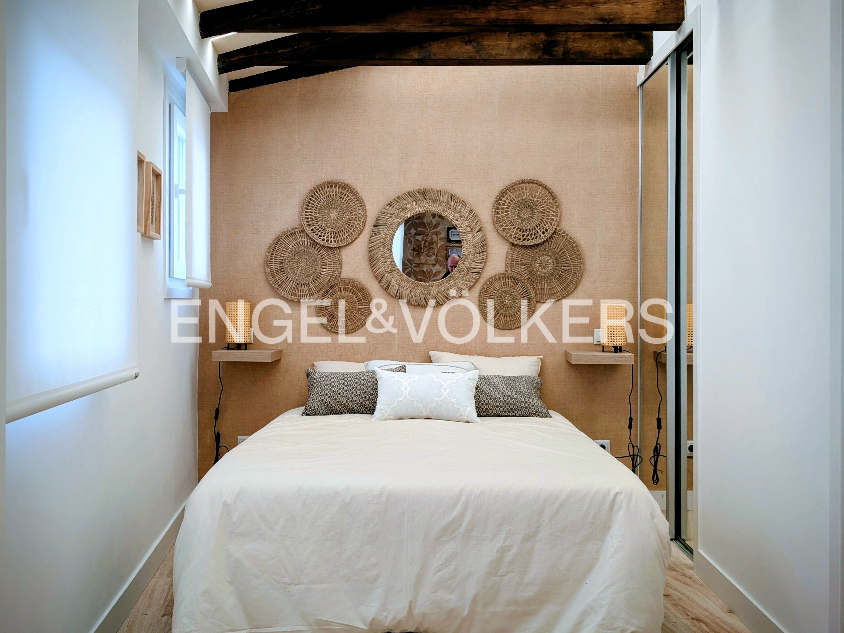Bedroom of Flat for sale in  Madrid Capital  with Air Conditioner, Heating and Furnished