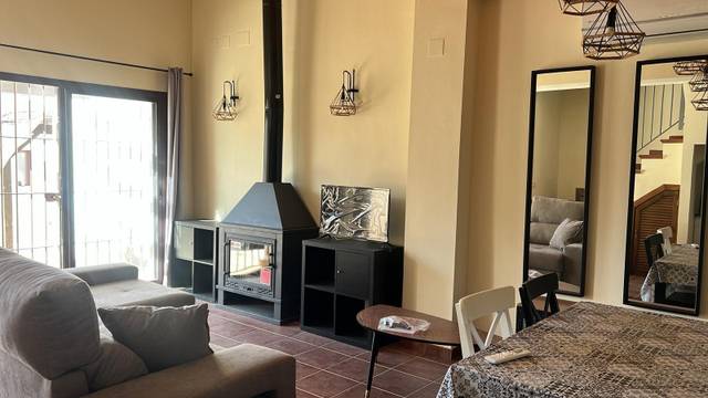 Casa-chalet en Venta en El Ronquillo