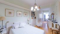 Bedroom of Flat for sale in  Barcelona Capital  with Air Conditioner, Heating and Parquet flooring