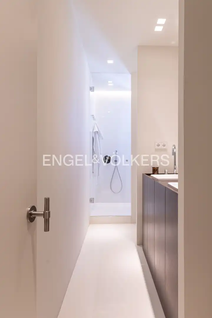 Baño de Piso en venta en Madrid con Aire acondicionado y Calefacción