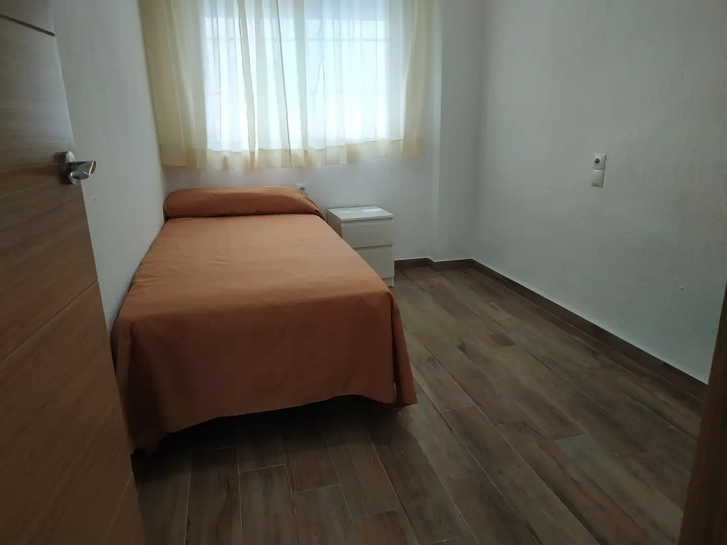 Piso de alquiler en Isla Chica