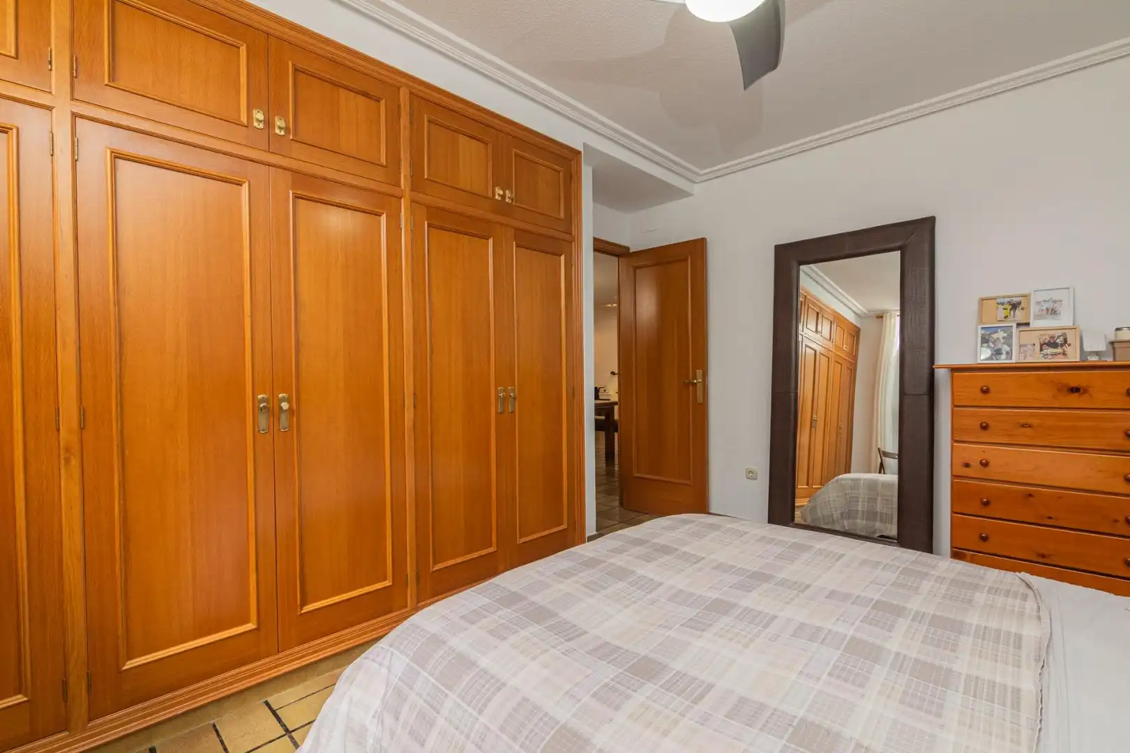 Habitación de Casa o chalet en venta en Elche / Elx con Jardín privado, Terraza y Piscina