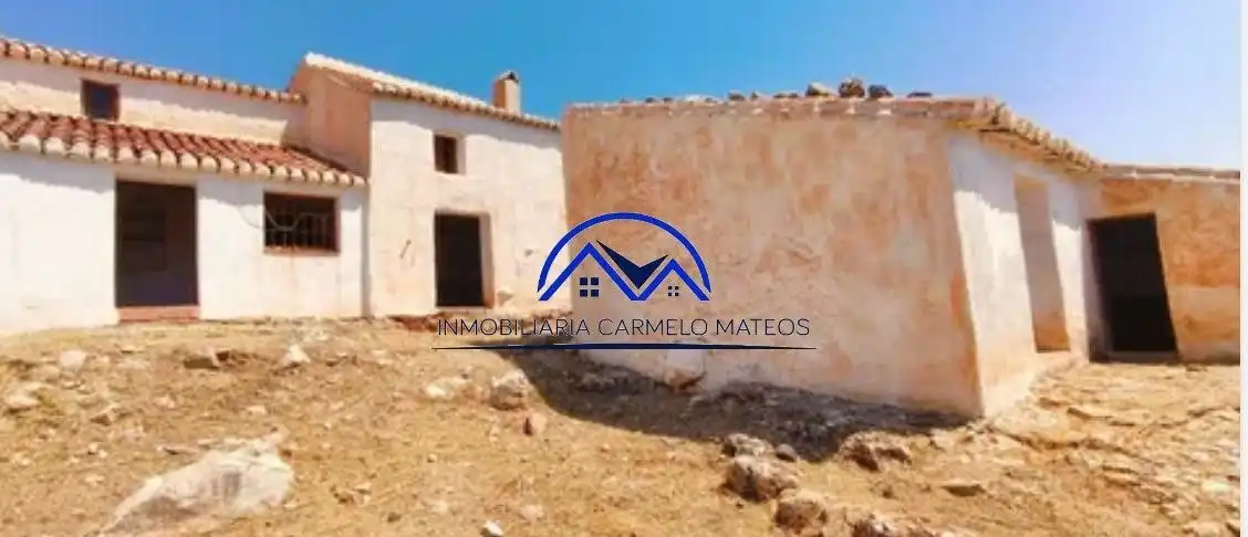 Land for sale in Comares