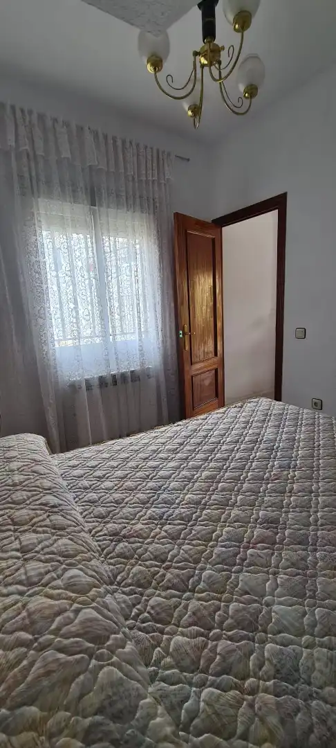 Casa adosada de lloguer a Calle del Castillo, 48, El Tiemblo