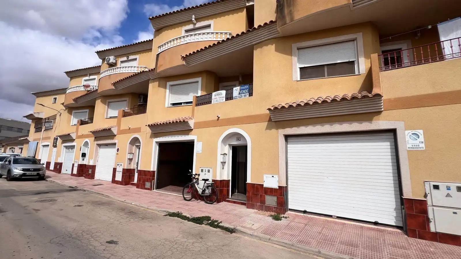 Exterior view of Houses for sale in Los Alcázares  with Terrace and Balcony