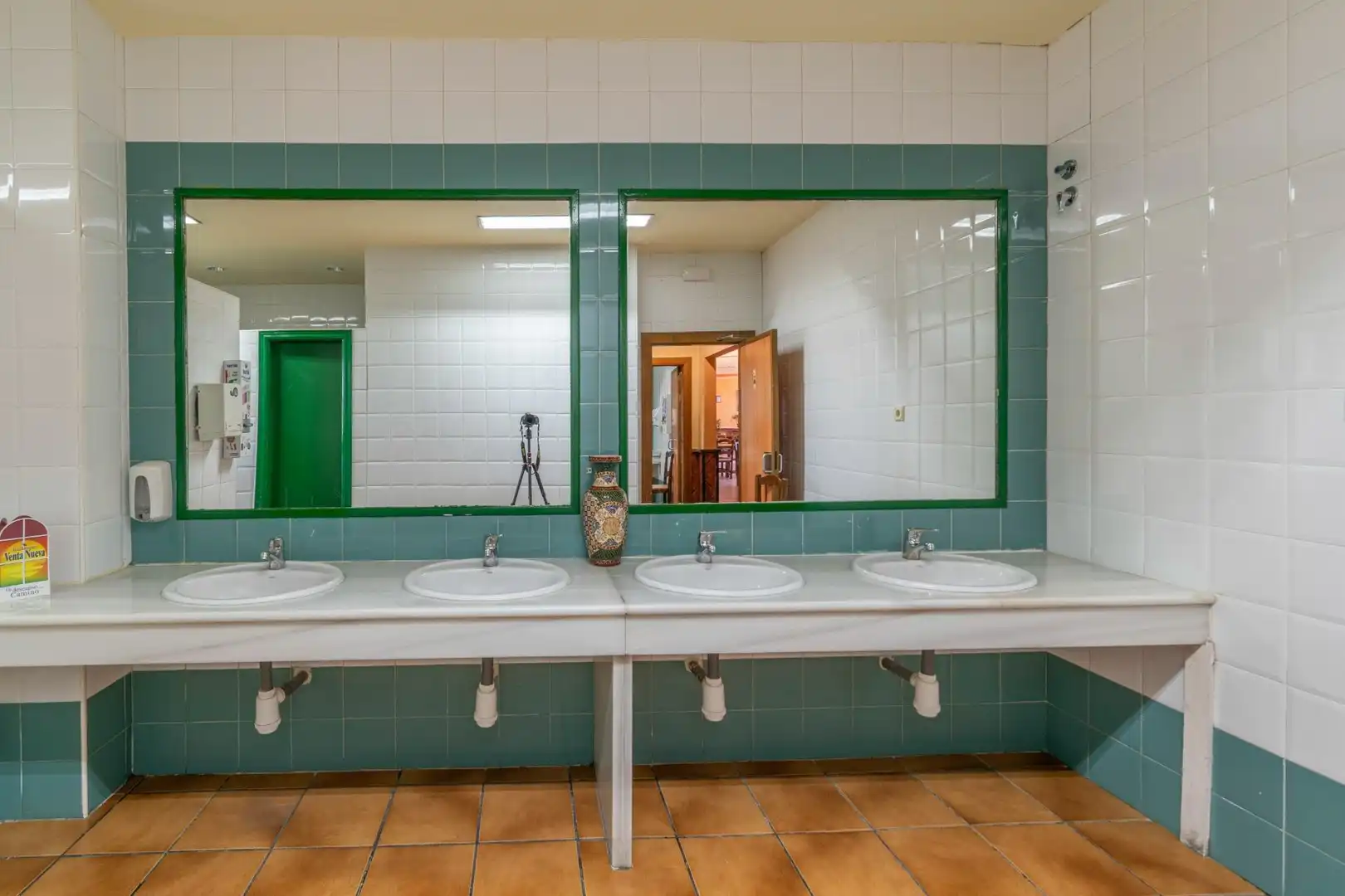 Baño de Local en venta en Gor con Aire acondicionado, Calefacción y Terraza
