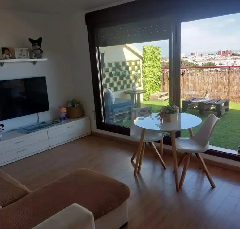 Balcony of Duplexes for rent in Silla  with Air Conditioner, Terrace and Oven