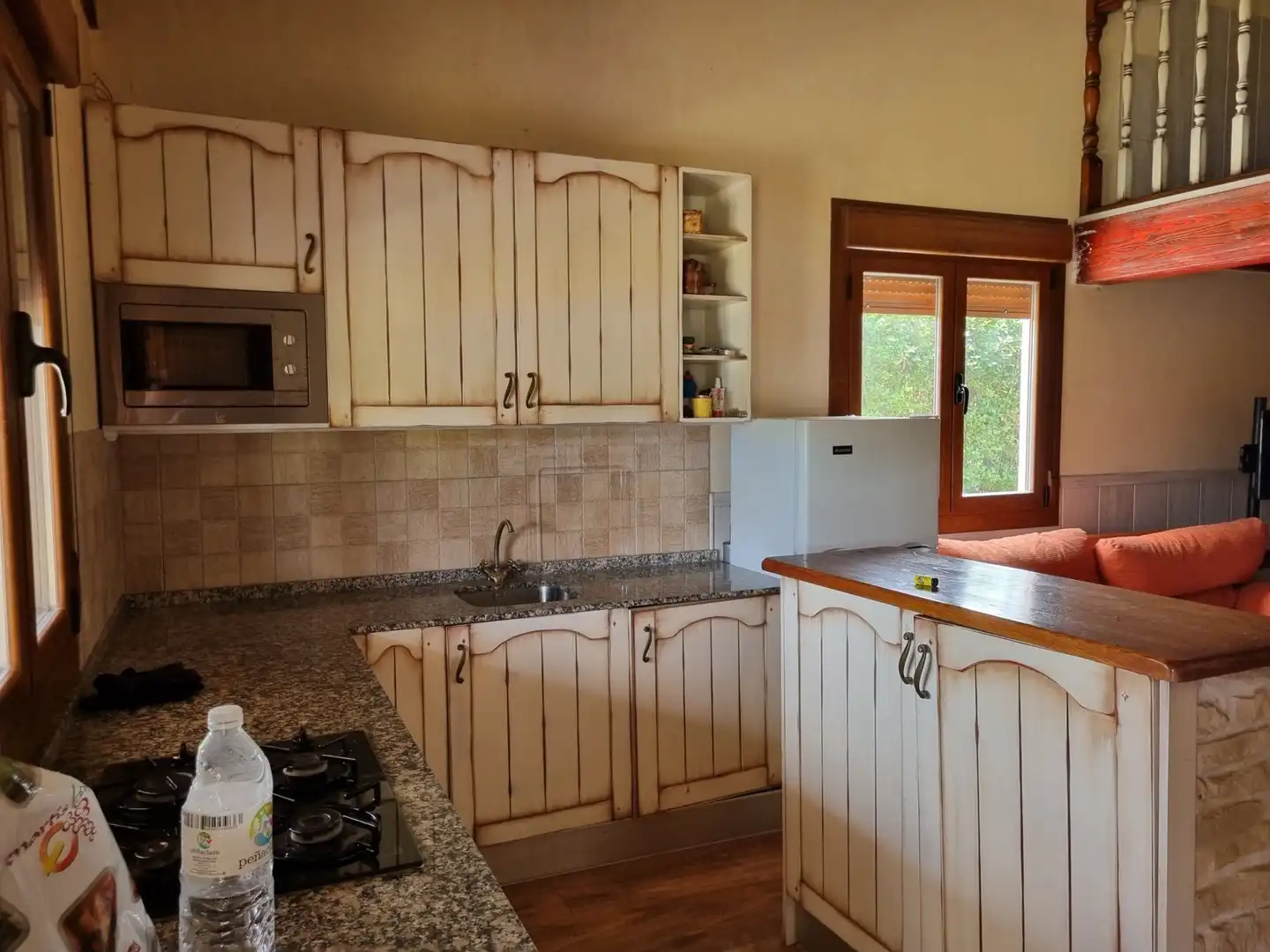 Cocina de Finca rústica en venta en Tricio con Jardín privado, Terraza y Amueblado