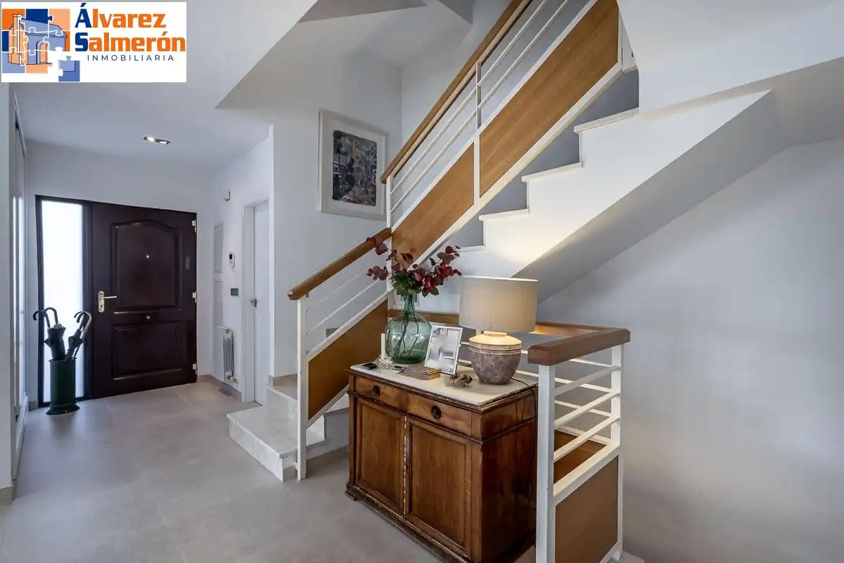 Houses for sale in Huétor Vega  with Air Conditioner, Heating and Terrace