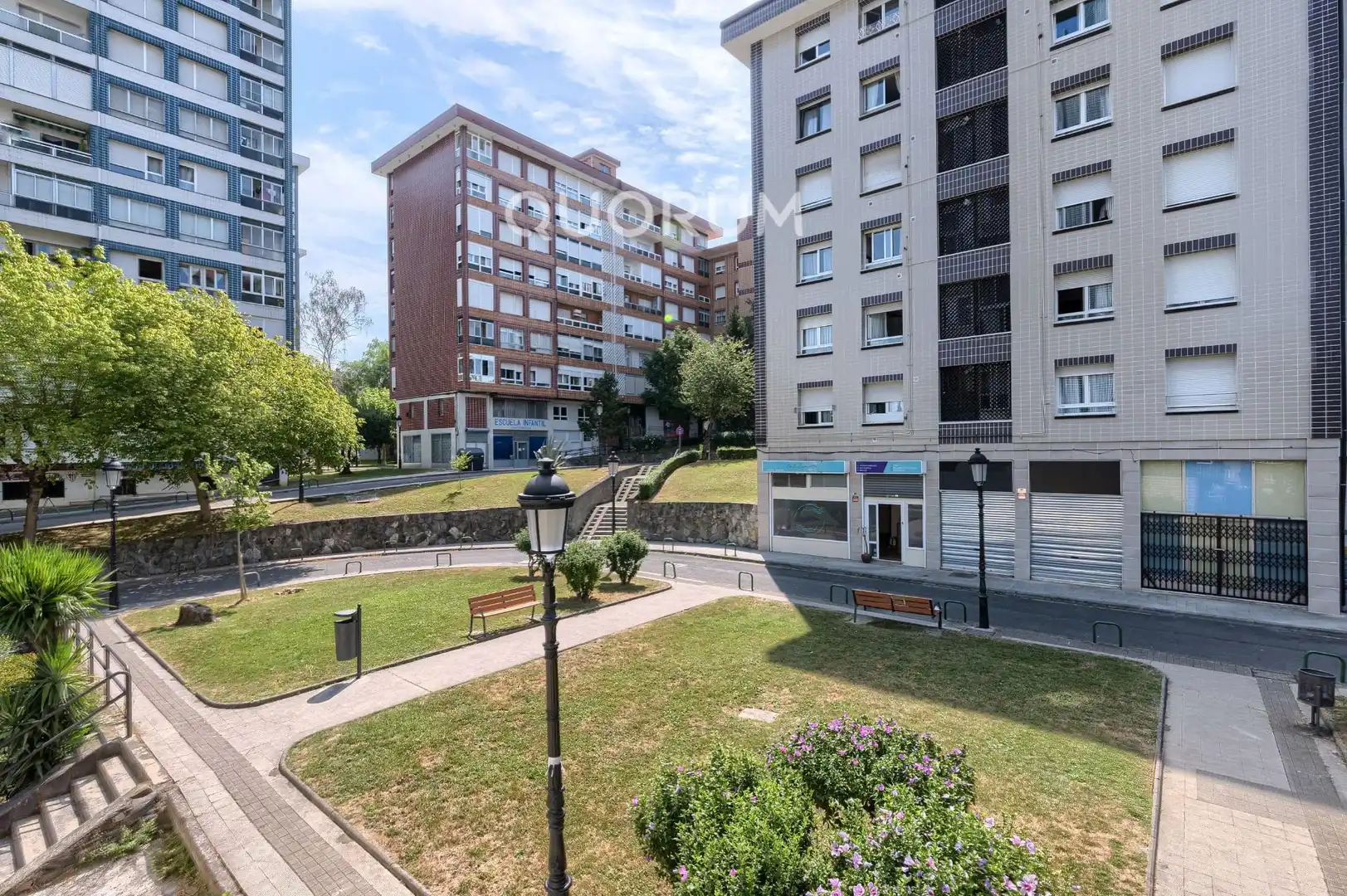 Vista exterior de Piso en venta en Barakaldo  con Calefacción, Terraza y Balcón