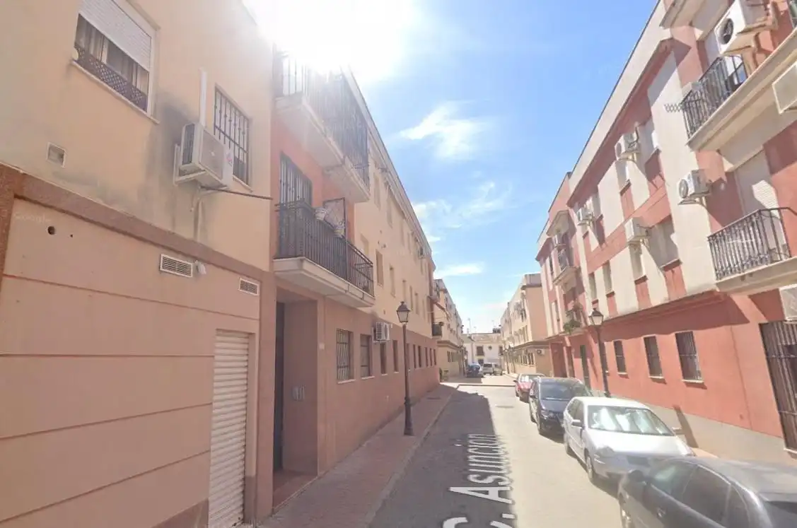Appartamento con terrazza in vendita a Palma del Río, imagen 3