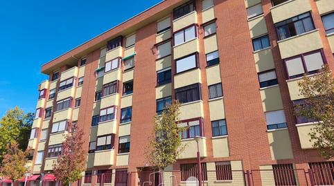 Photo 2 of Flat for sale in Paseo Obregón, 12, La Victoria - Puente Jardín, Valladolid