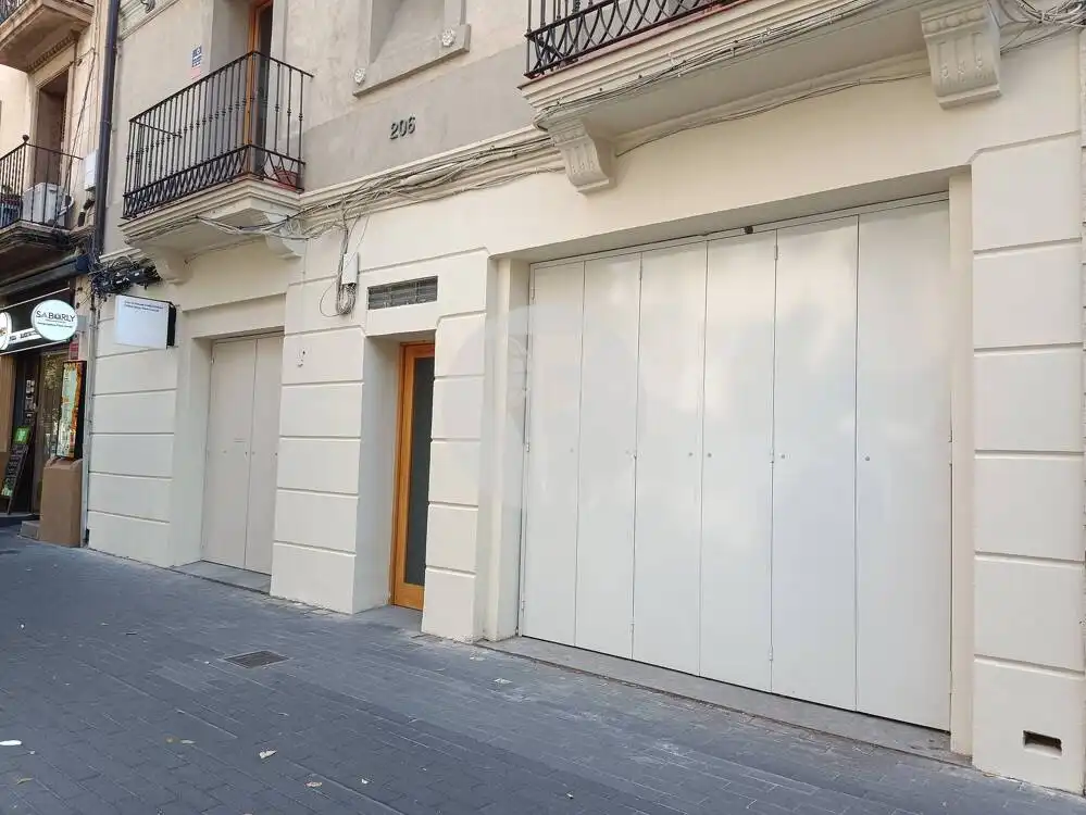 Außenansicht von Geschaftsraum zur Miete in Sant Martí