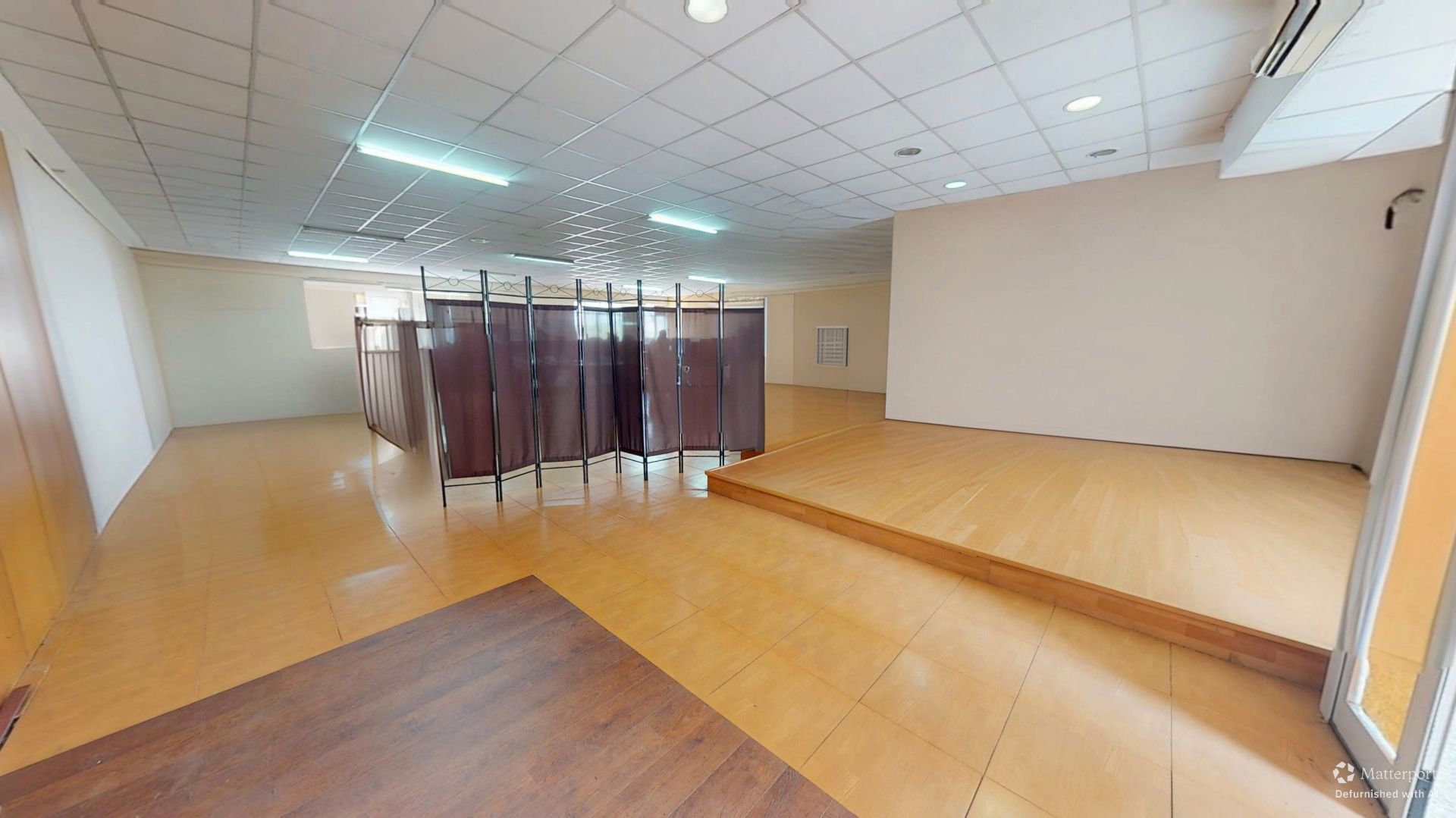 Local en venta en Alcoy / Alcoi con Aire acondicionado, Amueblado y Internet