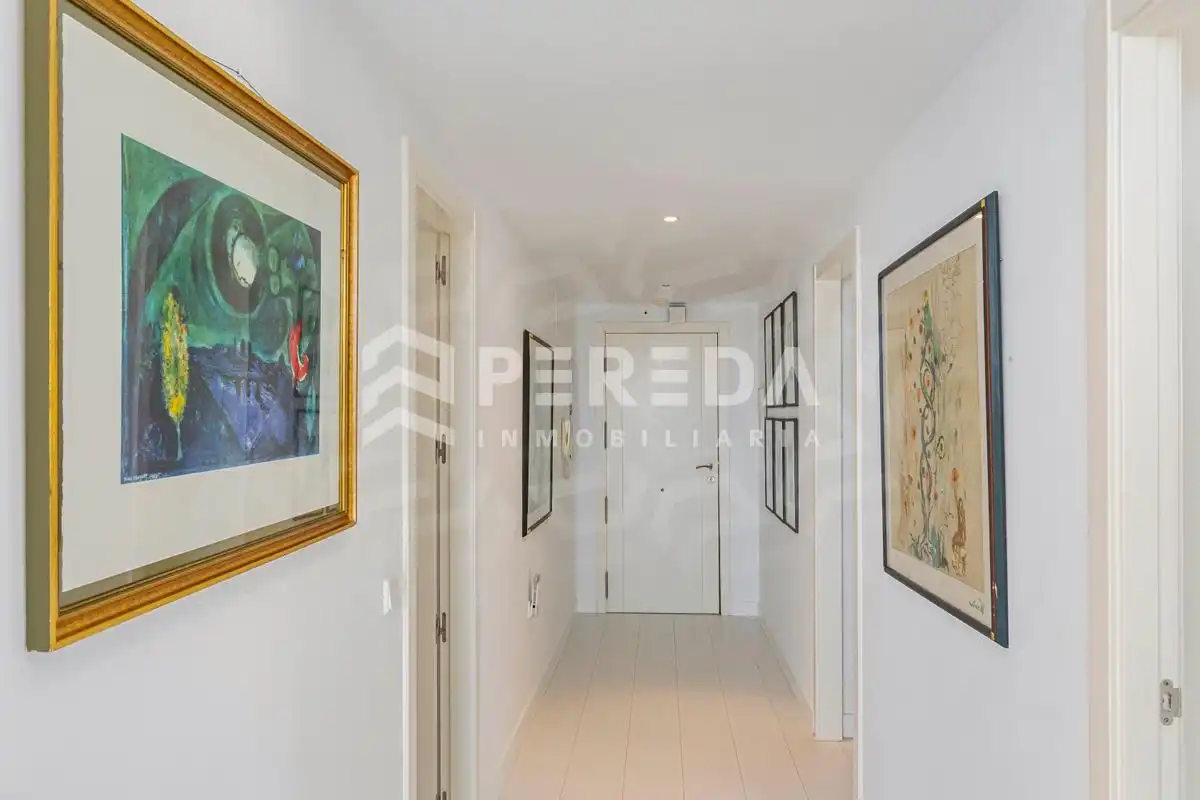 Ático en venta en Roquetas de Mar con Aire acondicionado, Terraza y Piscina comunitaria