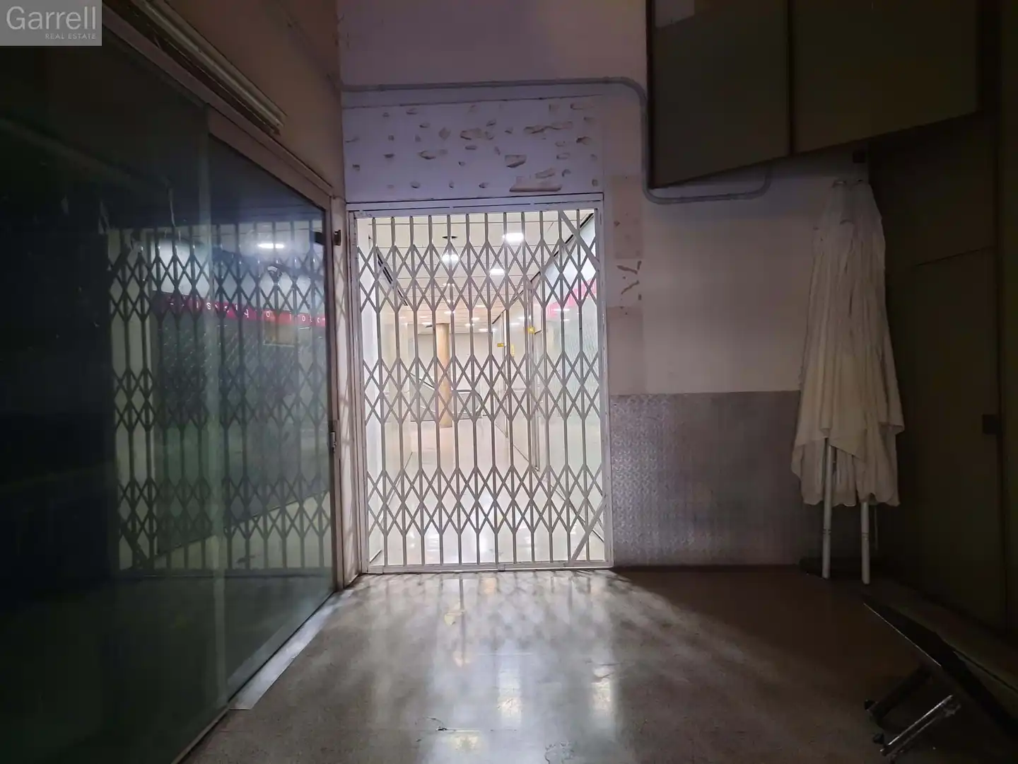 Business premises for sale in PZ PORXADA 
 Es: Pl: Pt:
 GRANOLLERS (BARCELONA)