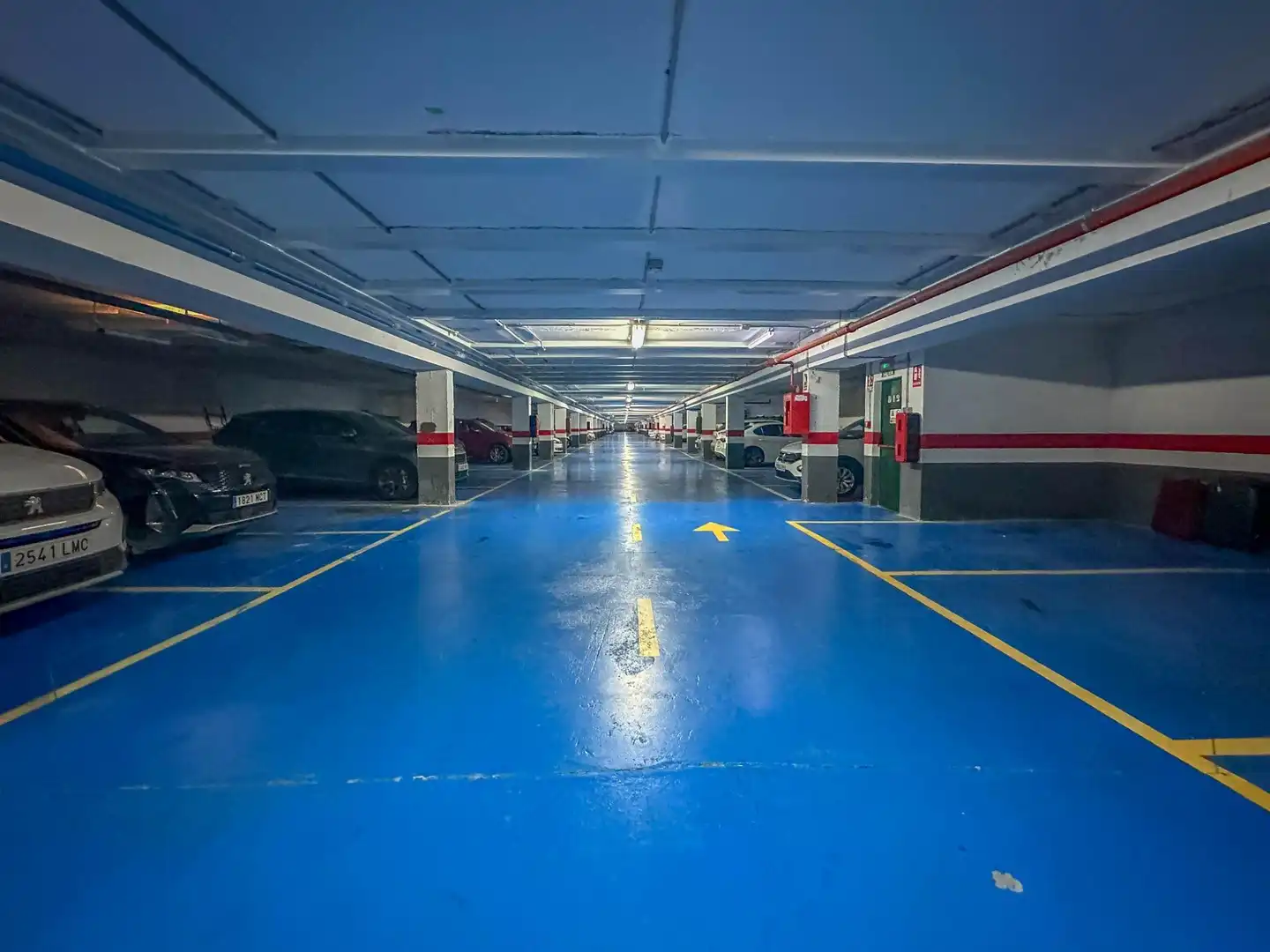 Parking de Piso en venta en Almería con Aire acondicionado, Terraza y Balcón