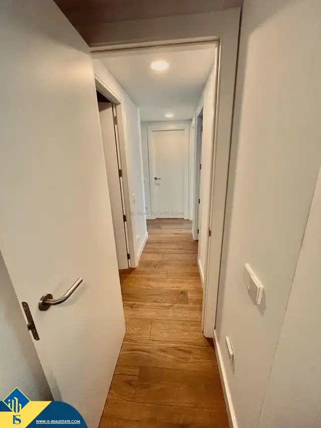 Piso en venta en Alicante / Alacant con Terraza, Amueblado y Piscina comunitaria