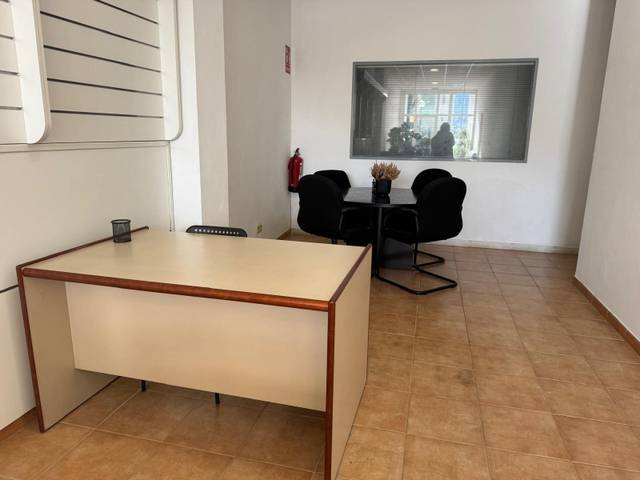 Oficina en Alquiler en Pastoriza