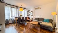 Sala d'estar de Àtic en venda en Esplugues de Llobregat amb Aire condicionat i Terrassa